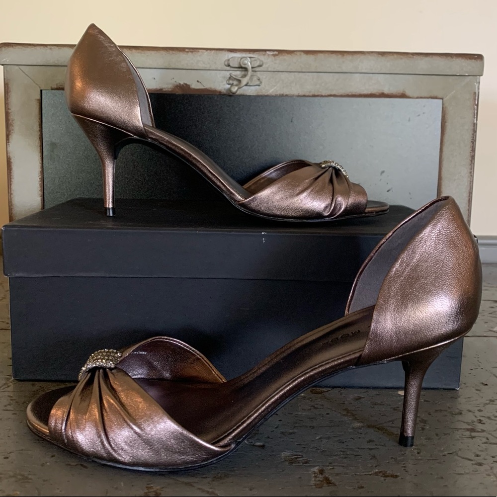 Pelle Moda Pewter Metallic Kid Nappa Heels